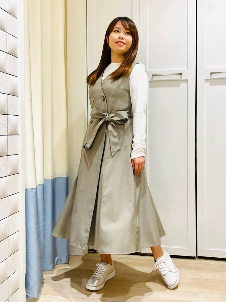 ANY SIS スタッフ コーディネート画像