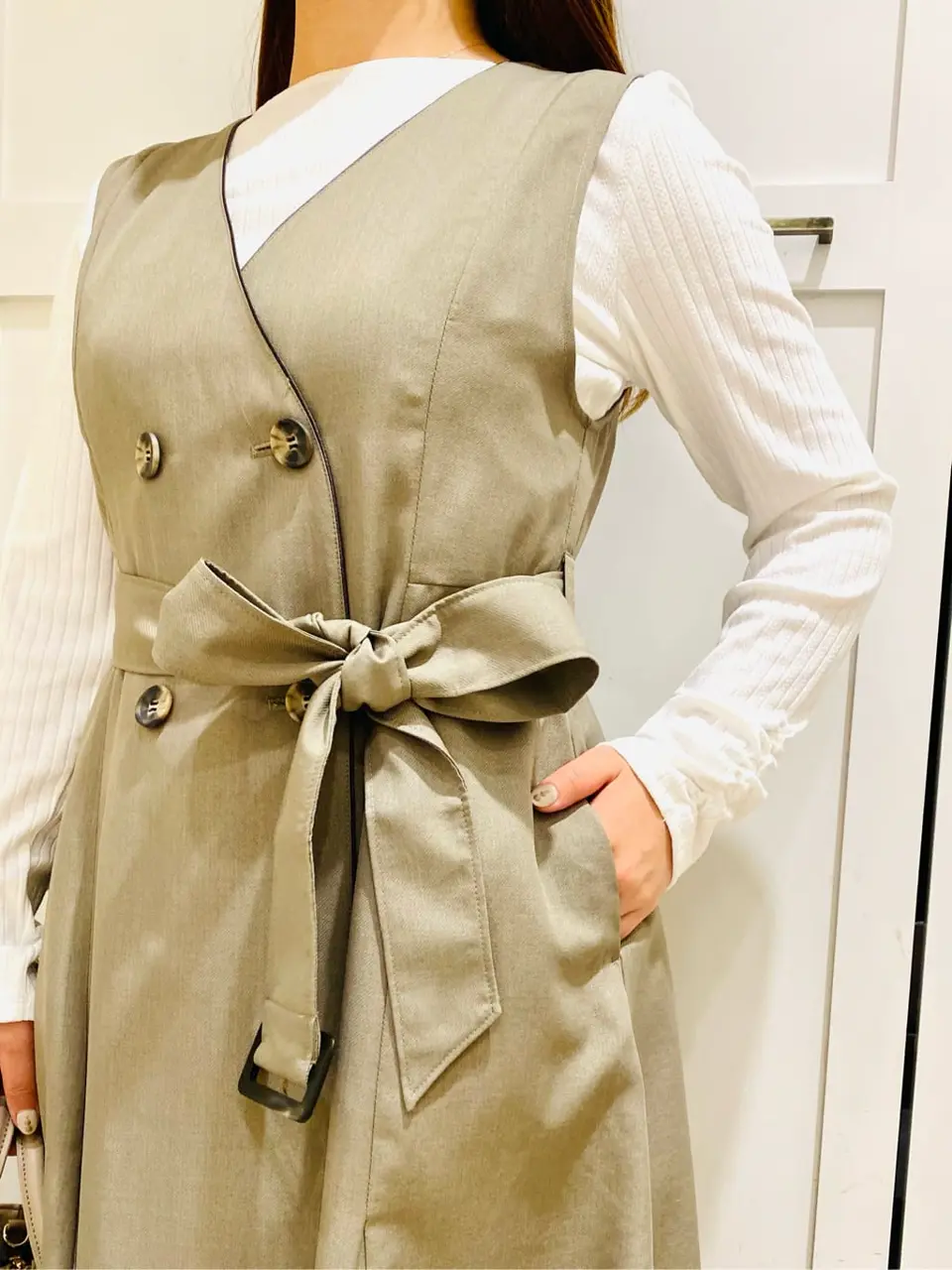 ANY SIS スタッフ コーディネート画像