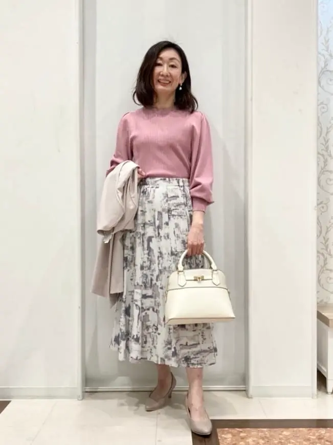 ANY SIS スタッフ コーディネート画像