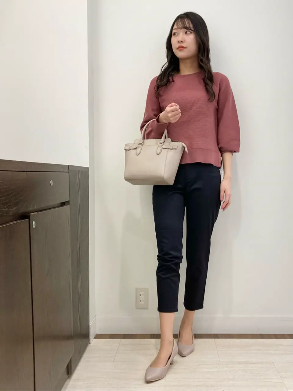 ANY SIS スタッフ コーディネート画像