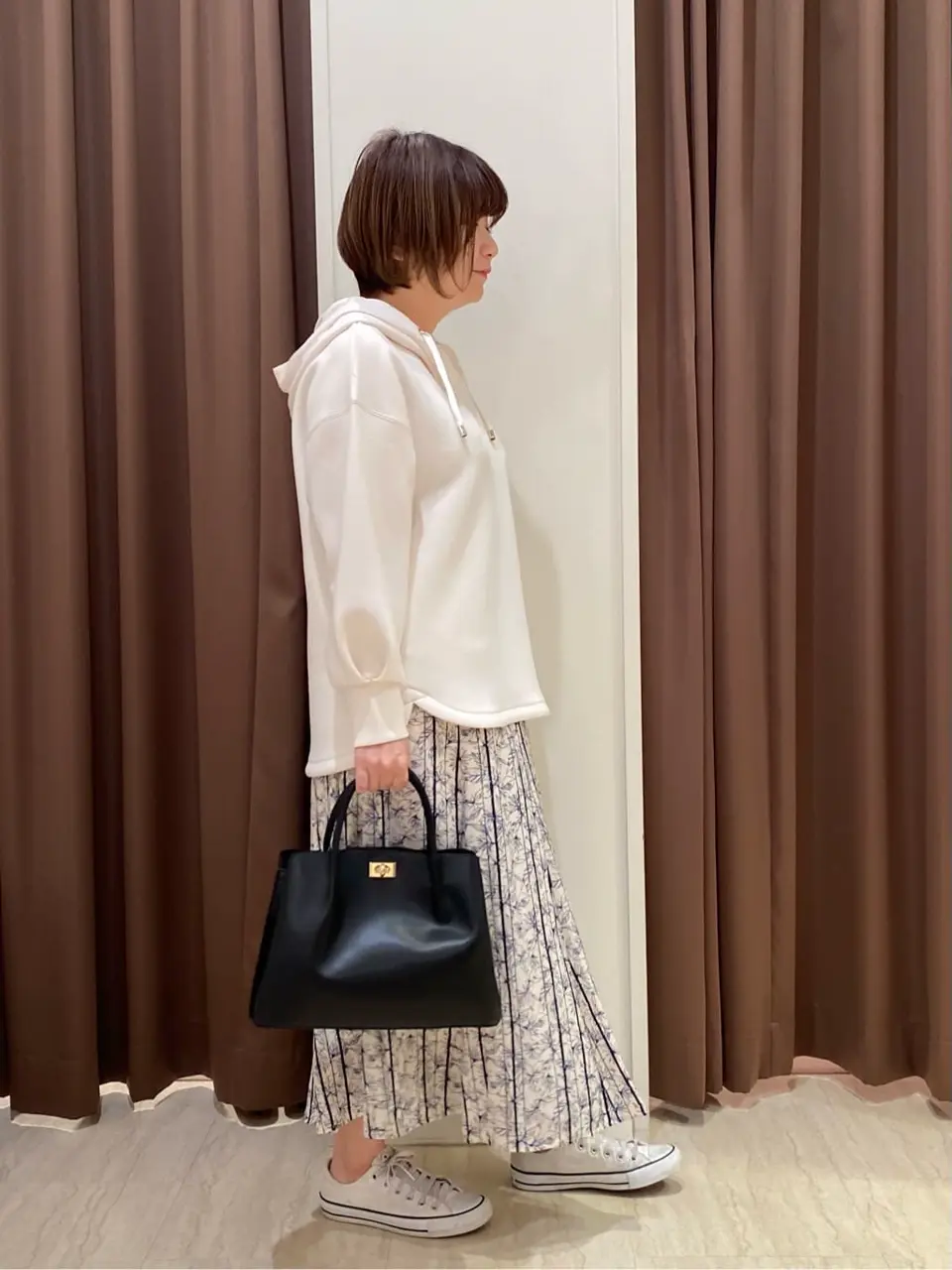 ANY SIS 岩本 コーディネート画像