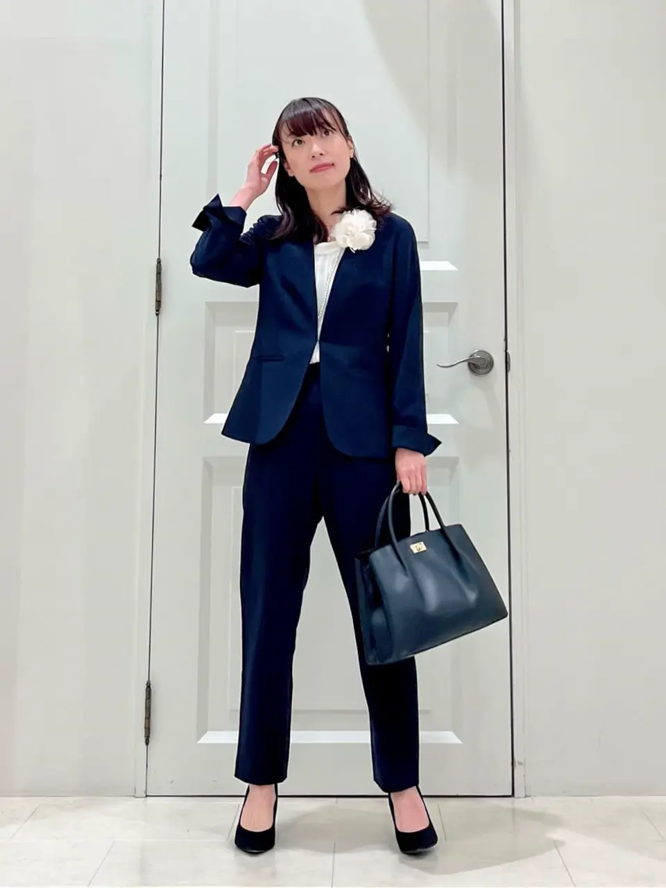 ANY SIS スタッフ コーディネート画像