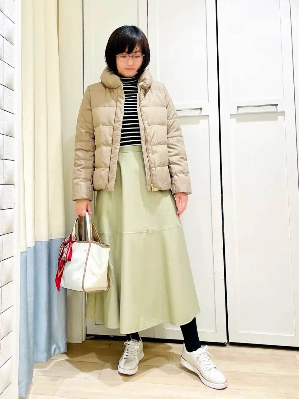 ANY SIS スタッフ コーディネート画像