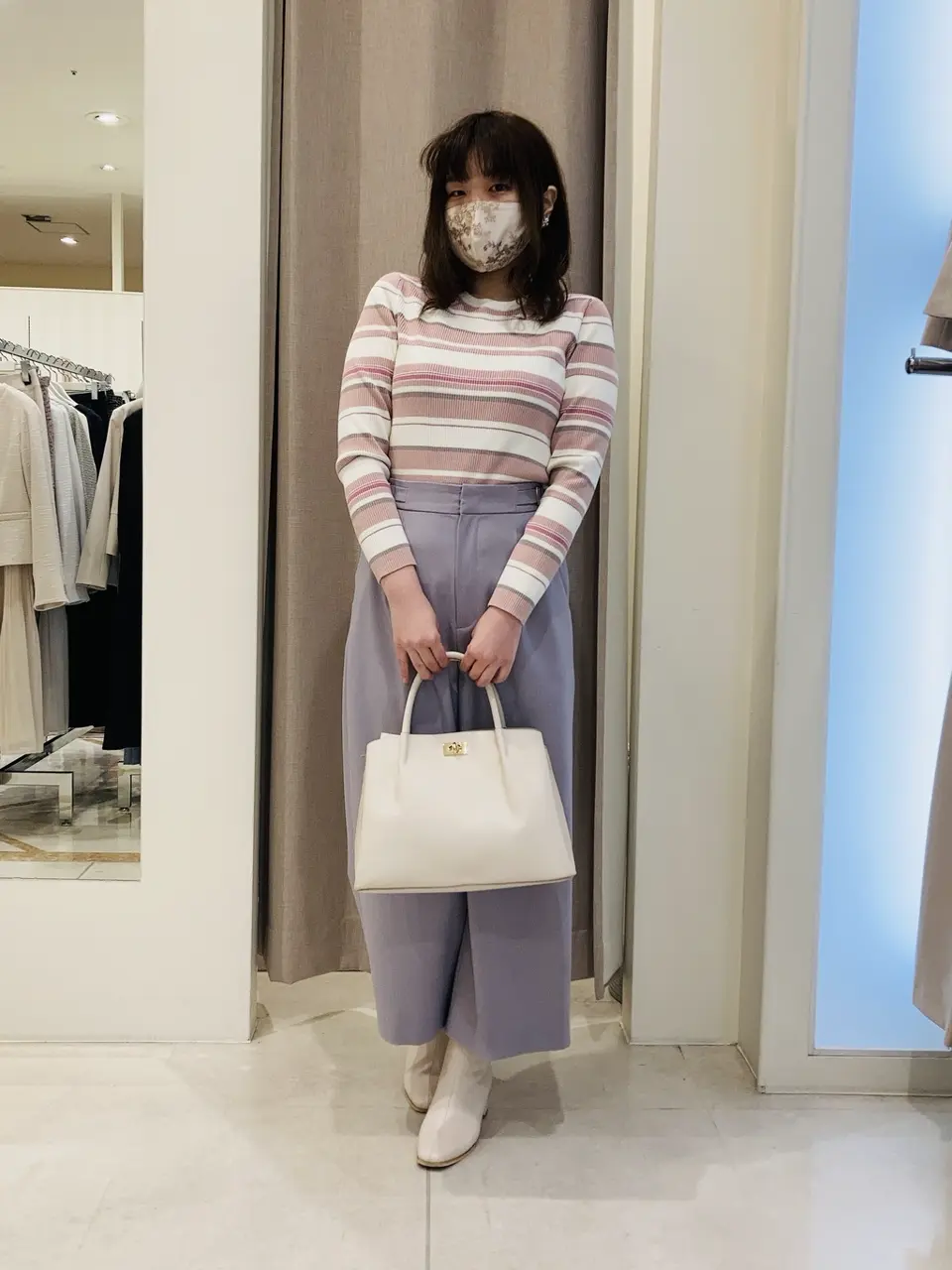 ANY SIS 川根　彩 コーディネート画像