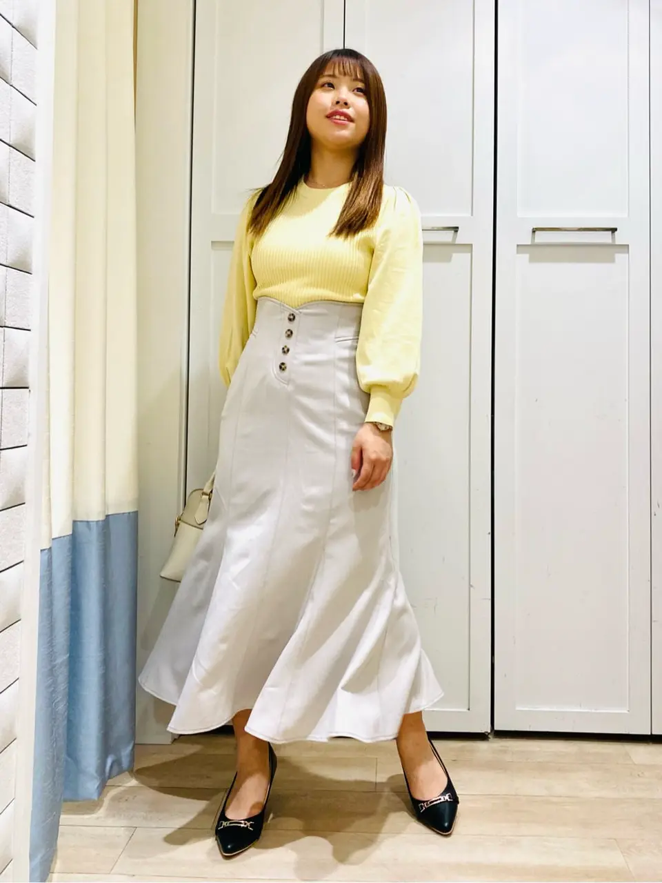 ANY SIS スタッフ コーディネート画像