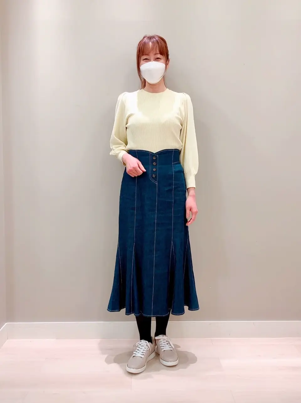 ANY SIS スタッフ コーディネート画像