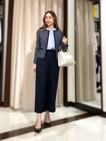 ANY SIS STAFF コーディネート画像