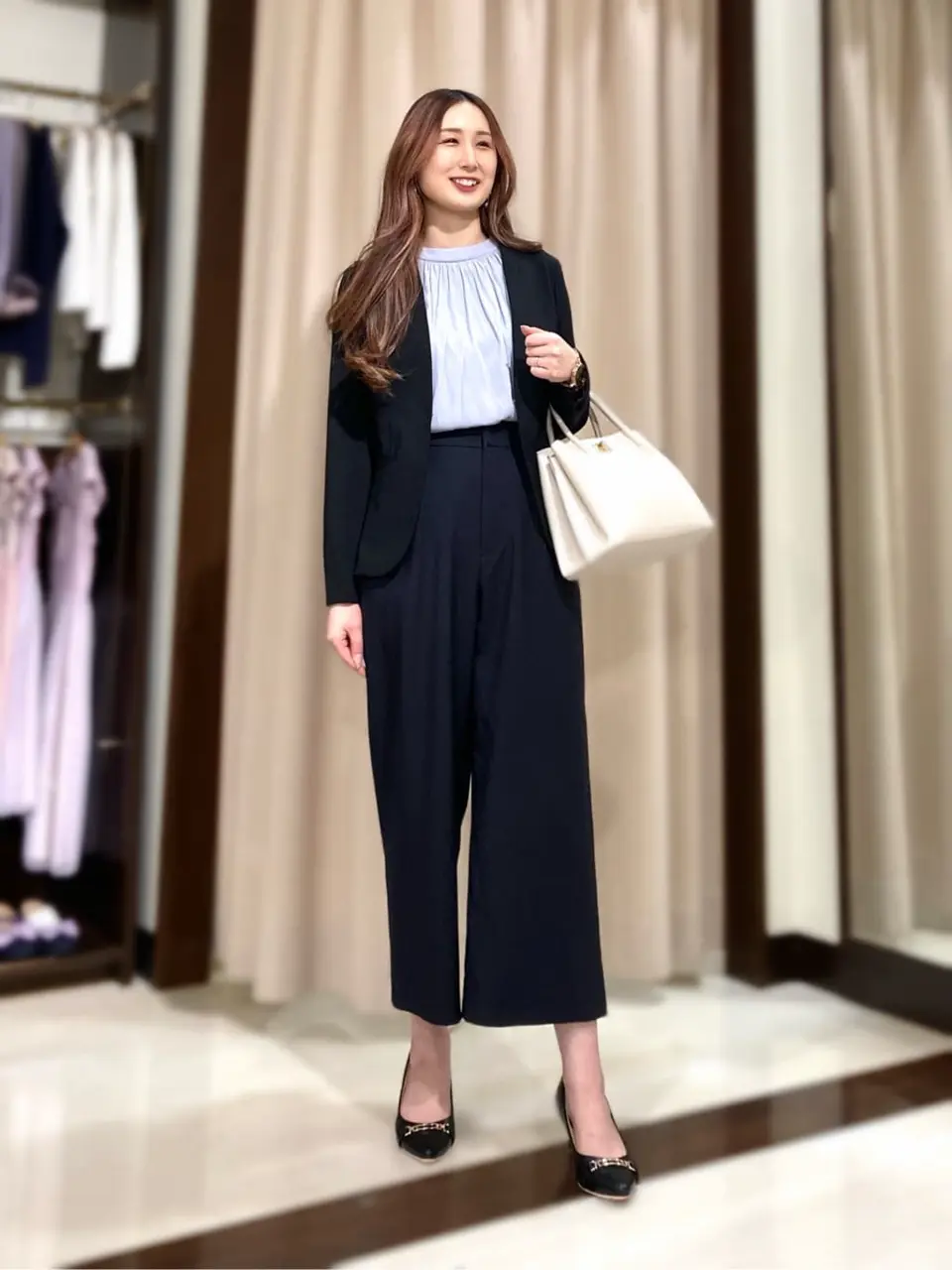 ANY SIS STAFF コーディネート画像