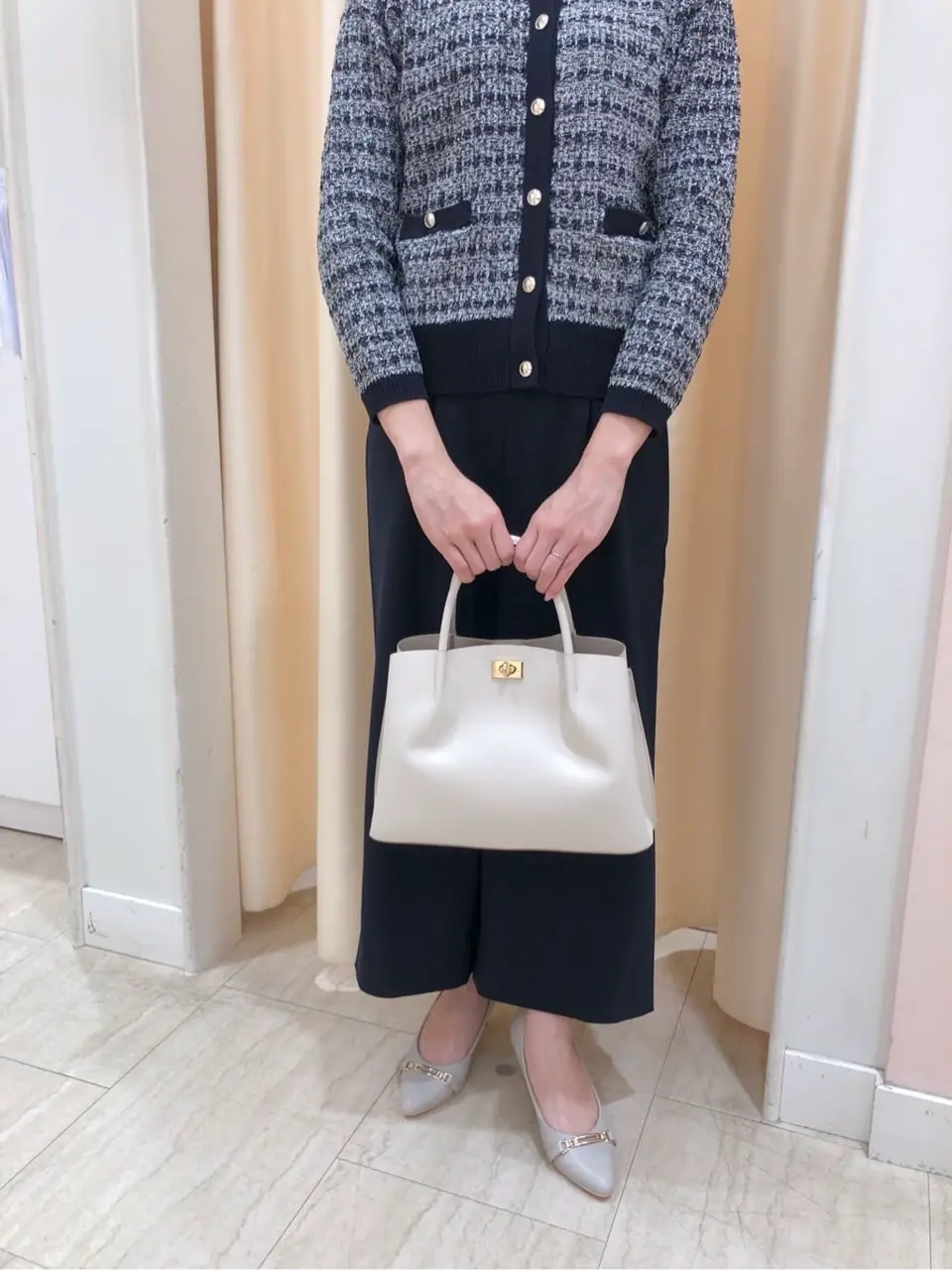 ANY SIS AI コーディネート画像