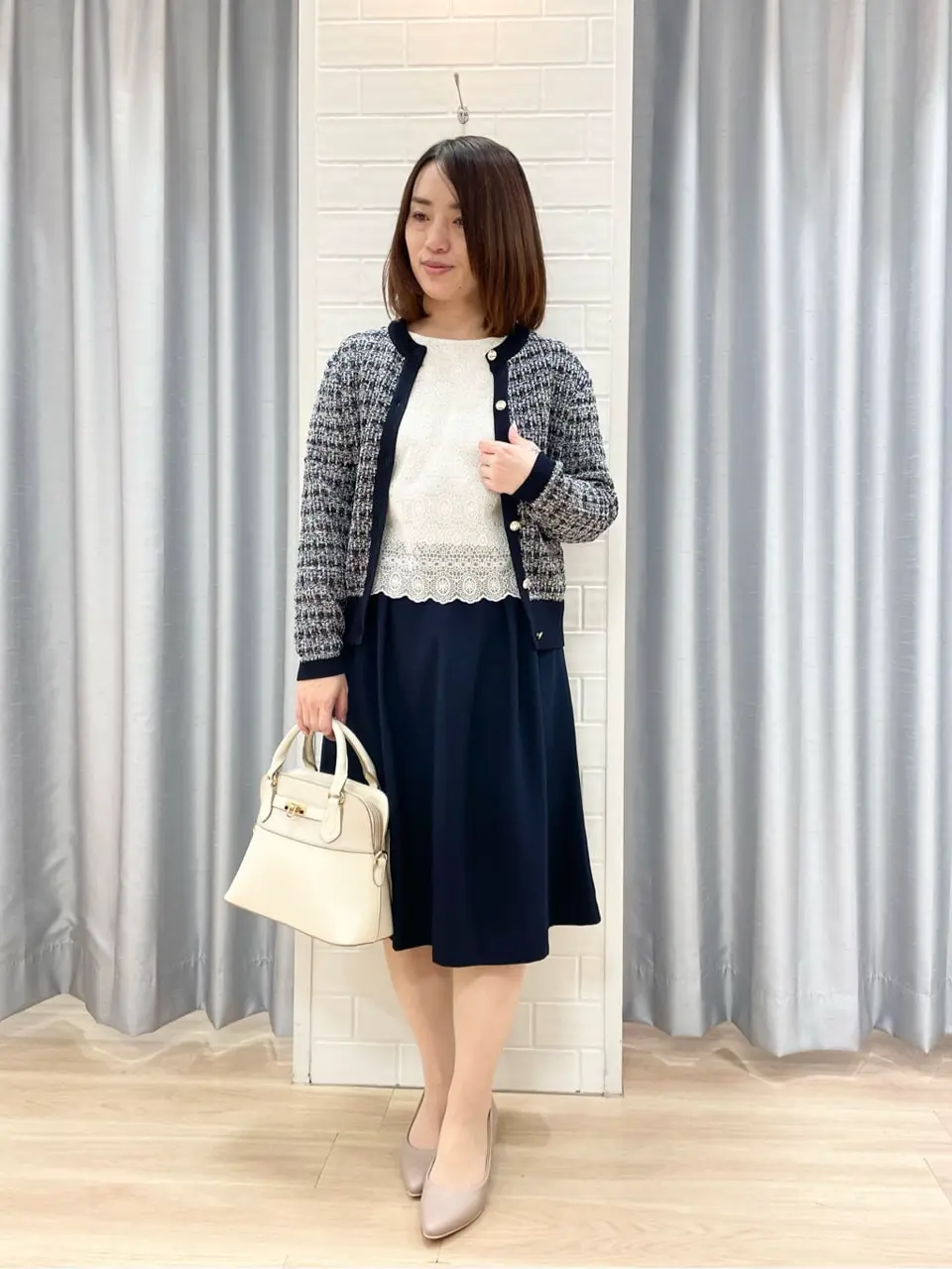 ANY SIS 丸岡 コーディネート画像