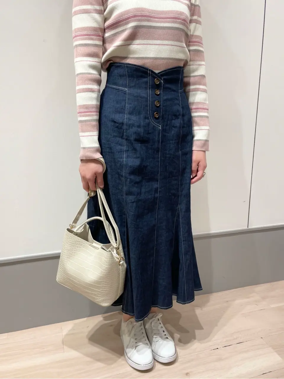 ANY SIS 今堀 コーディネート画像