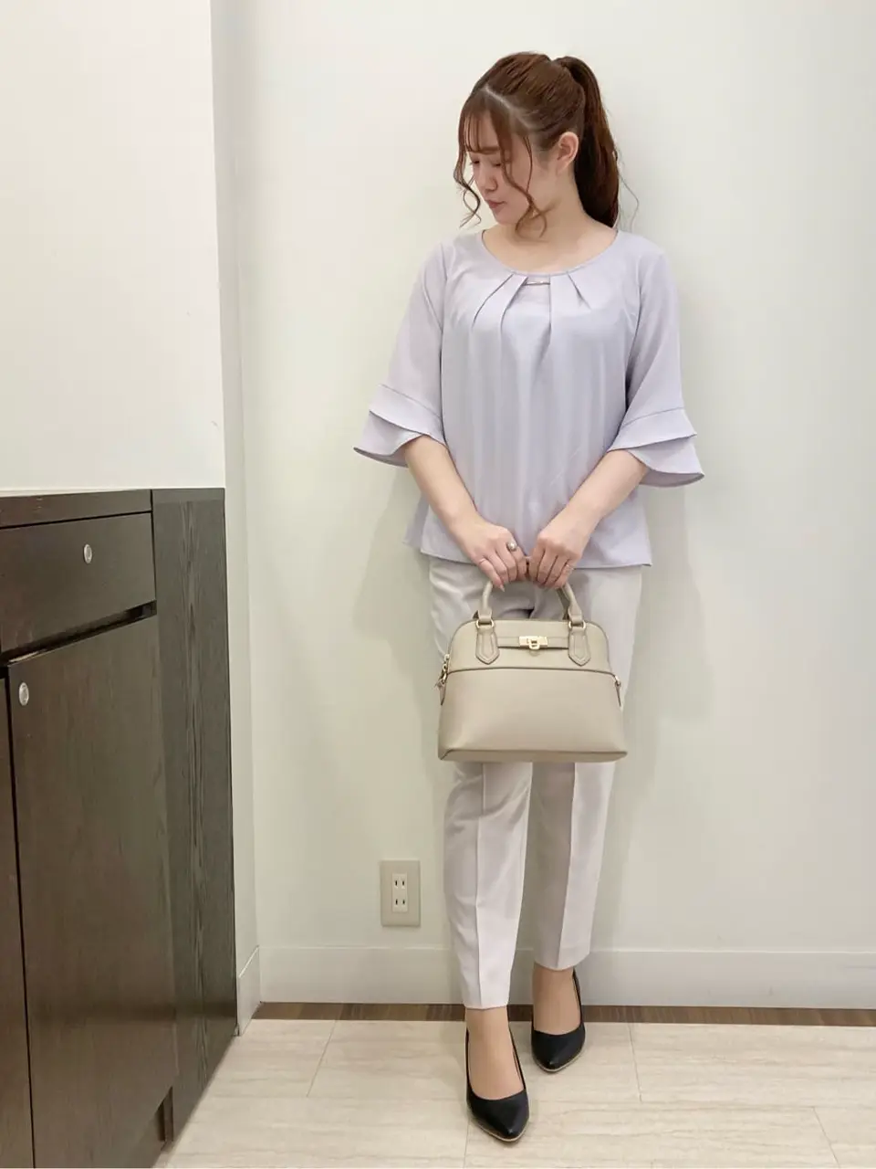 ANY SIS スタッフ コーディネート画像