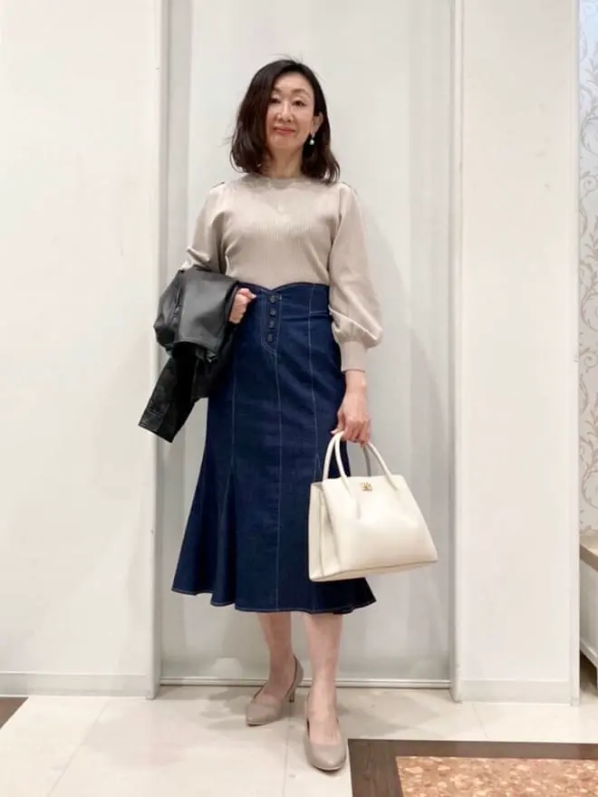 ANY SIS スタッフ コーディネート画像