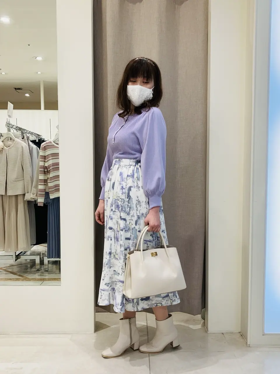 ANY SIS 川根　彩 コーディネート画像