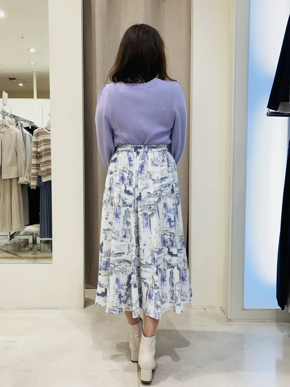 ANY SIS 川根　彩 コーディネート画像