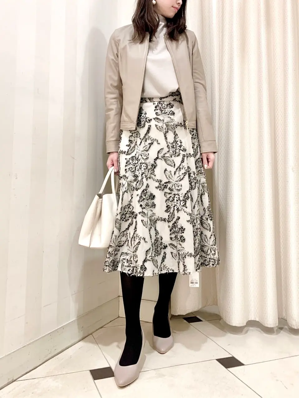 ANY SIS 金井 コーディネート画像