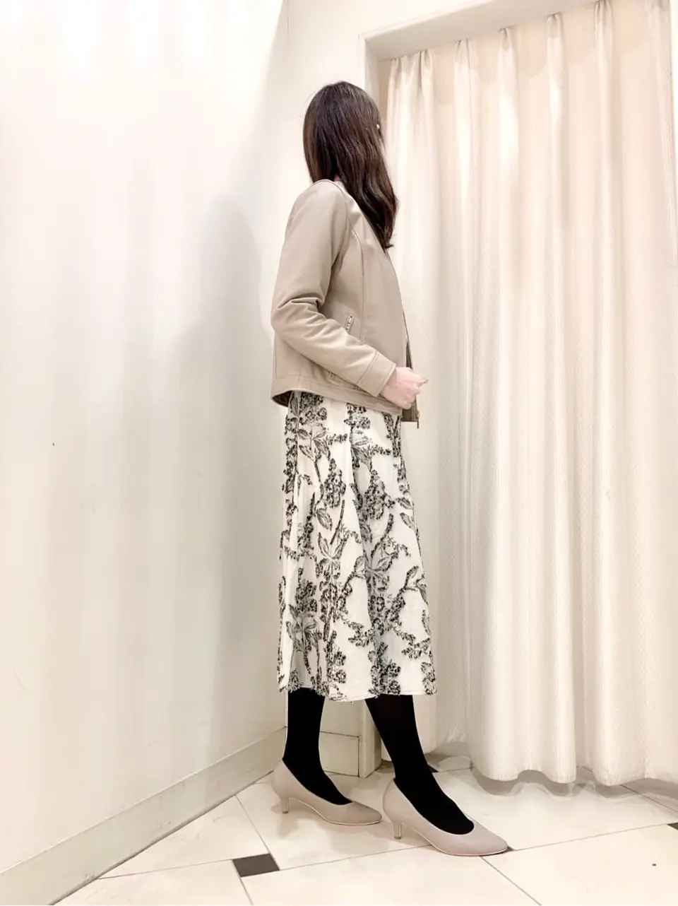 ANY SIS 金井 コーディネート画像