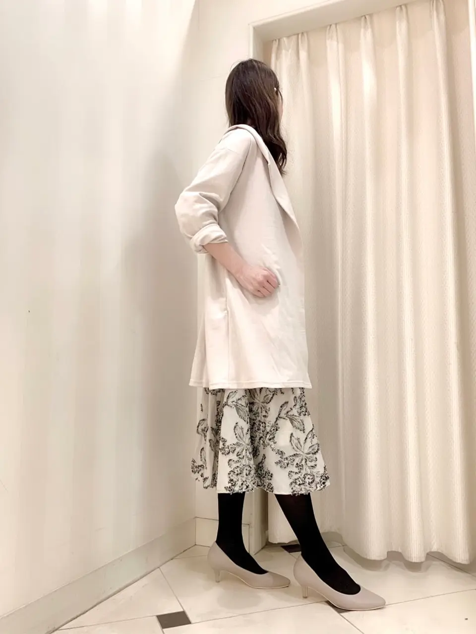 ANY SIS 金井 コーディネート画像