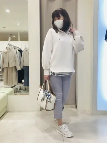 ANY SIS 川根　彩 コーディネート画像