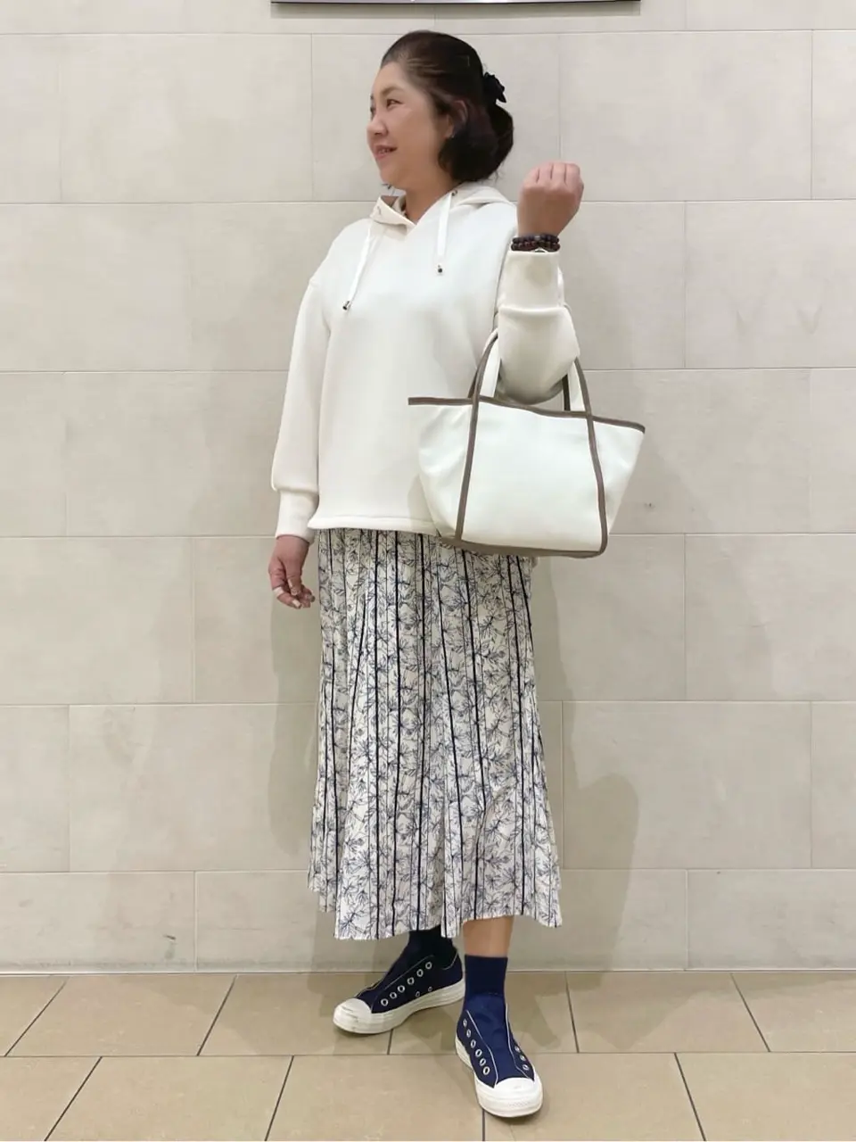 ANY SIS 今仲 コーディネート画像