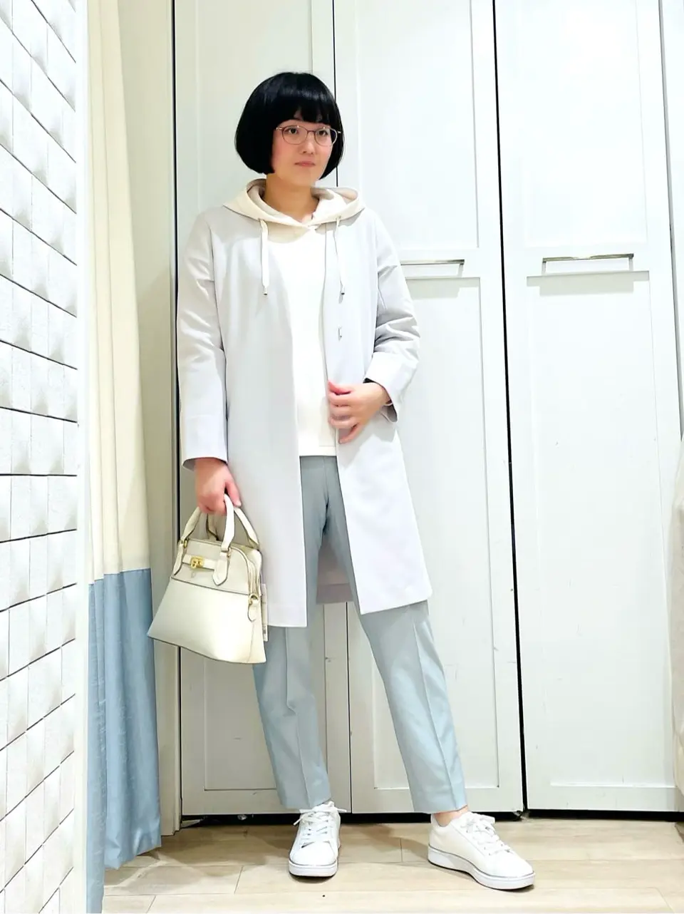 ANY SIS スタッフ コーディネート画像