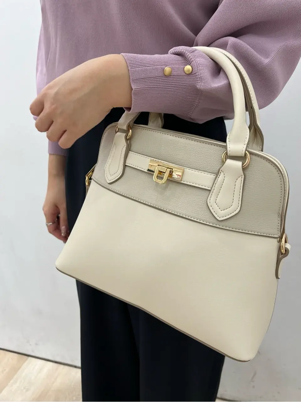 ANY SIS 梅田 コーディネート画像