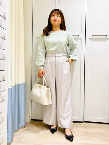 ANY SIS スタッフ コーディネート画像