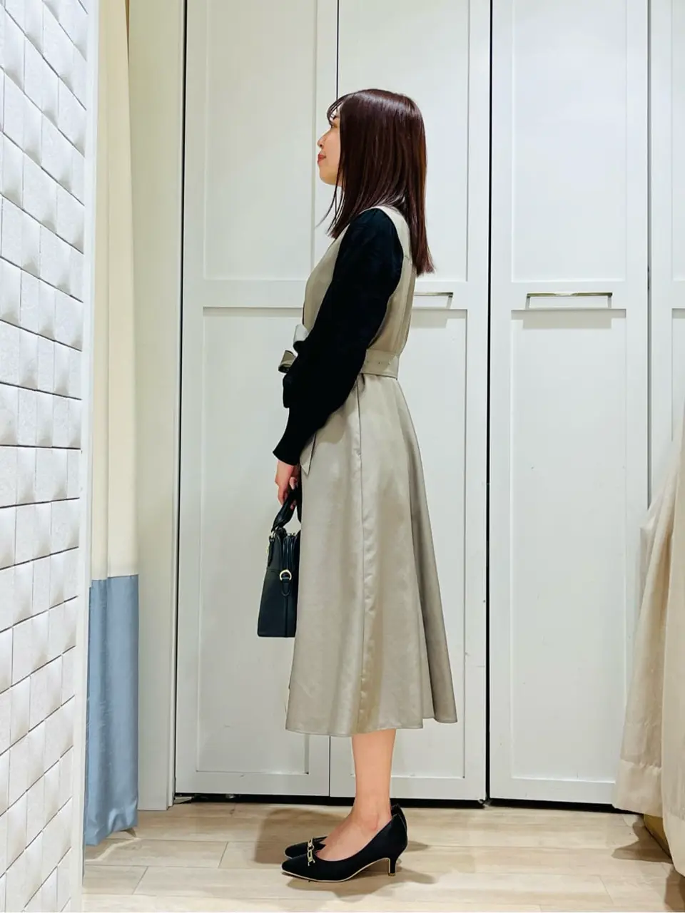 ANY SIS スタッフ コーディネート画像