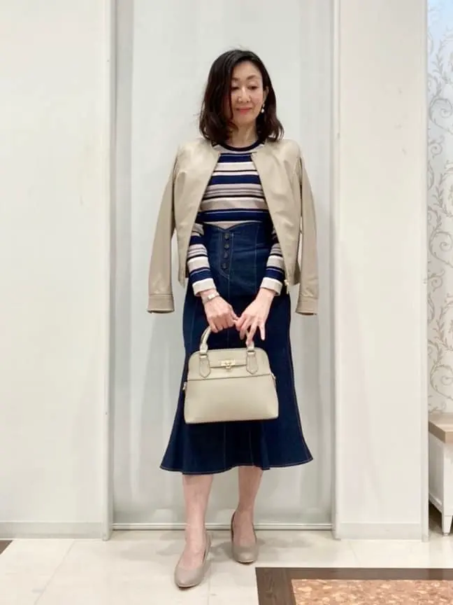 ANY SIS スタッフ コーディネート画像