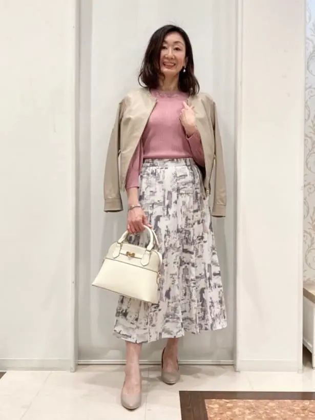 ANY SIS スタッフ コーディネート画像