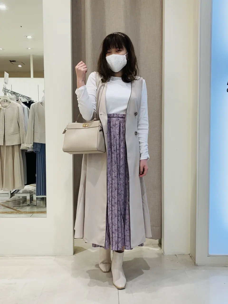  川根　彩 コーディネート画像