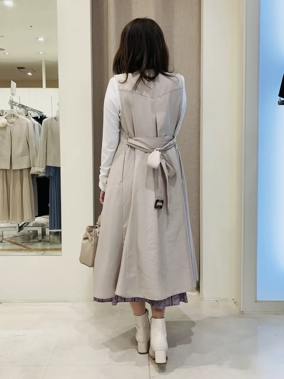 ANY SIS 川根　彩 コーディネート画像