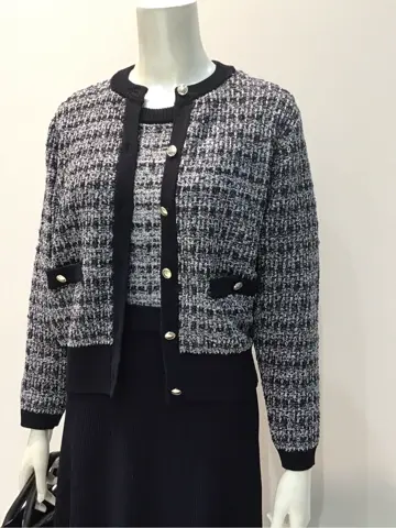 ANY SIS 布川 コーディネート画像