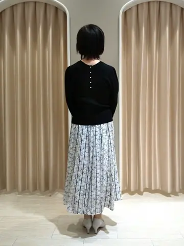 ANY SIS 岡本 コーディネート画像