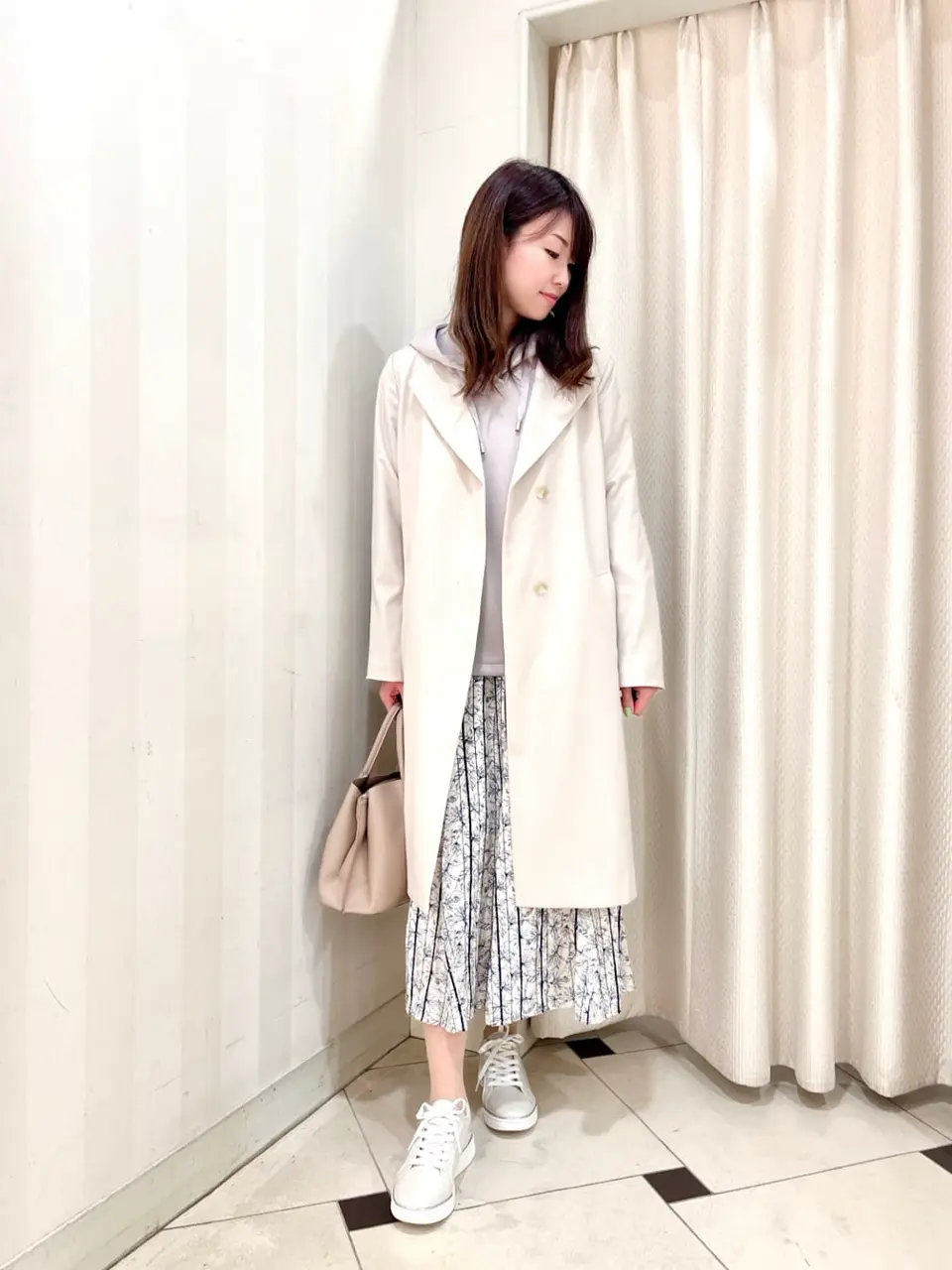  金井 コーディネート画像