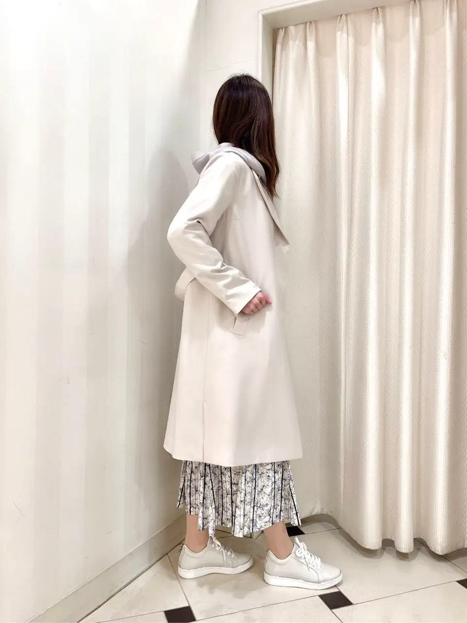 ANY SIS 金井 コーディネート画像