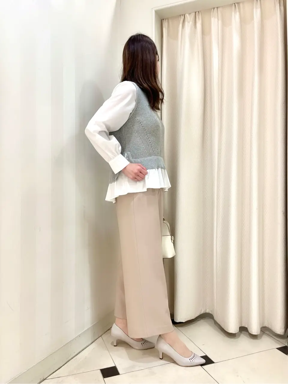 ANY SIS 金井 コーディネート画像