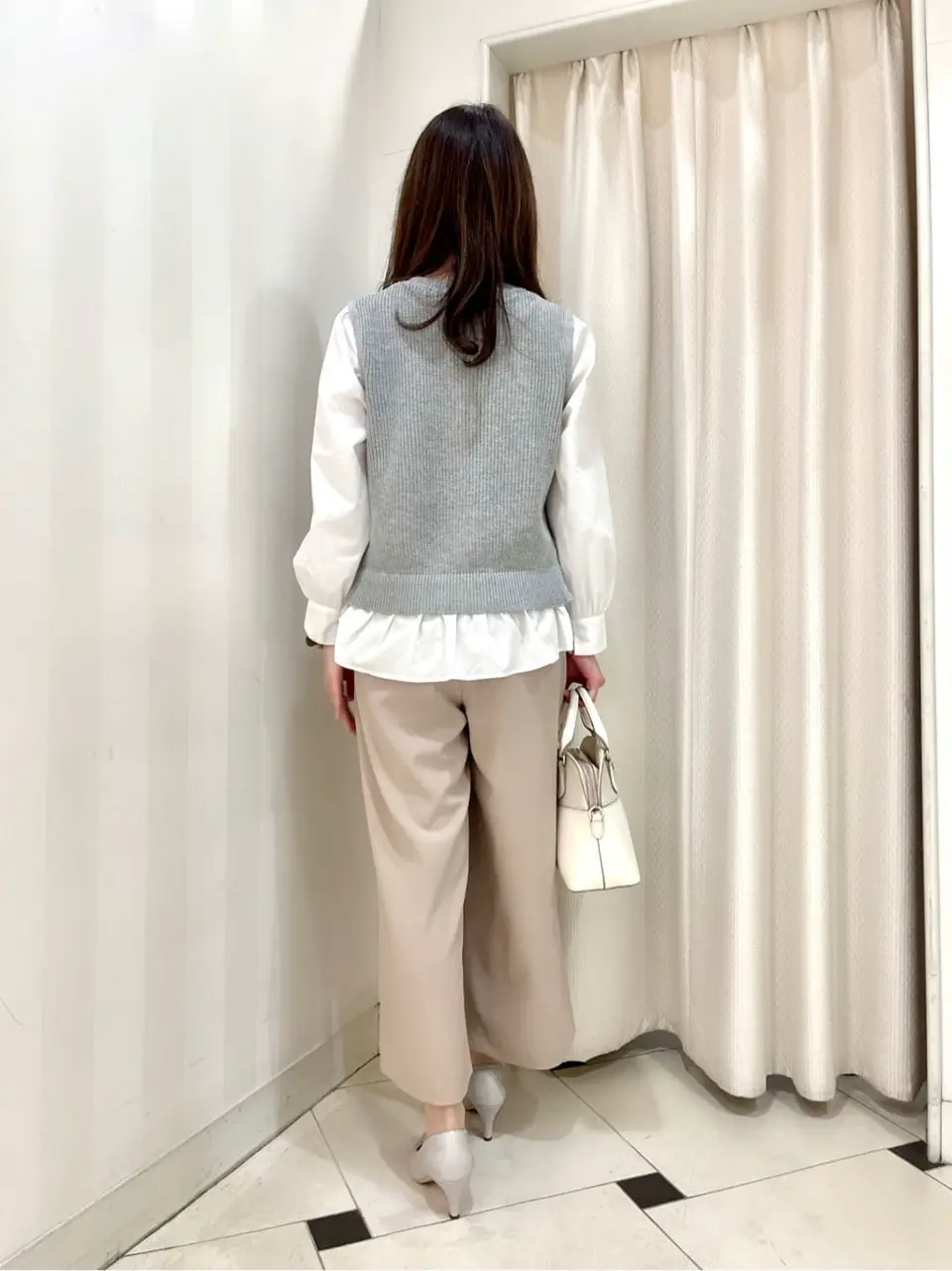 ANY SIS 金井 コーディネート画像