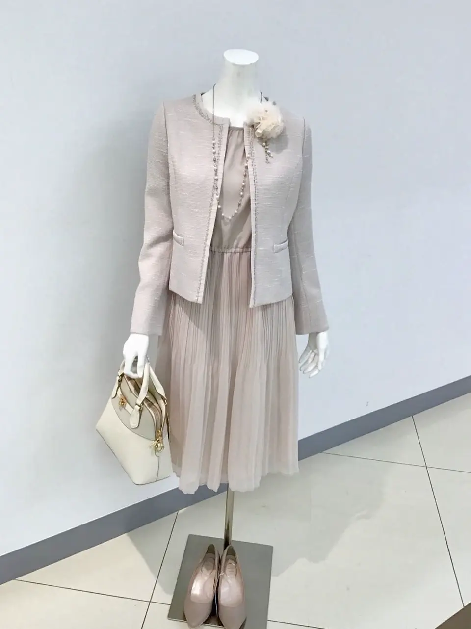 ANY SIS 本田 コーディネート画像