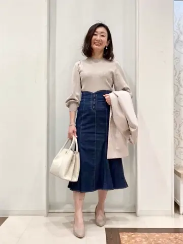 ANY SIS スタッフ コーディネート画像