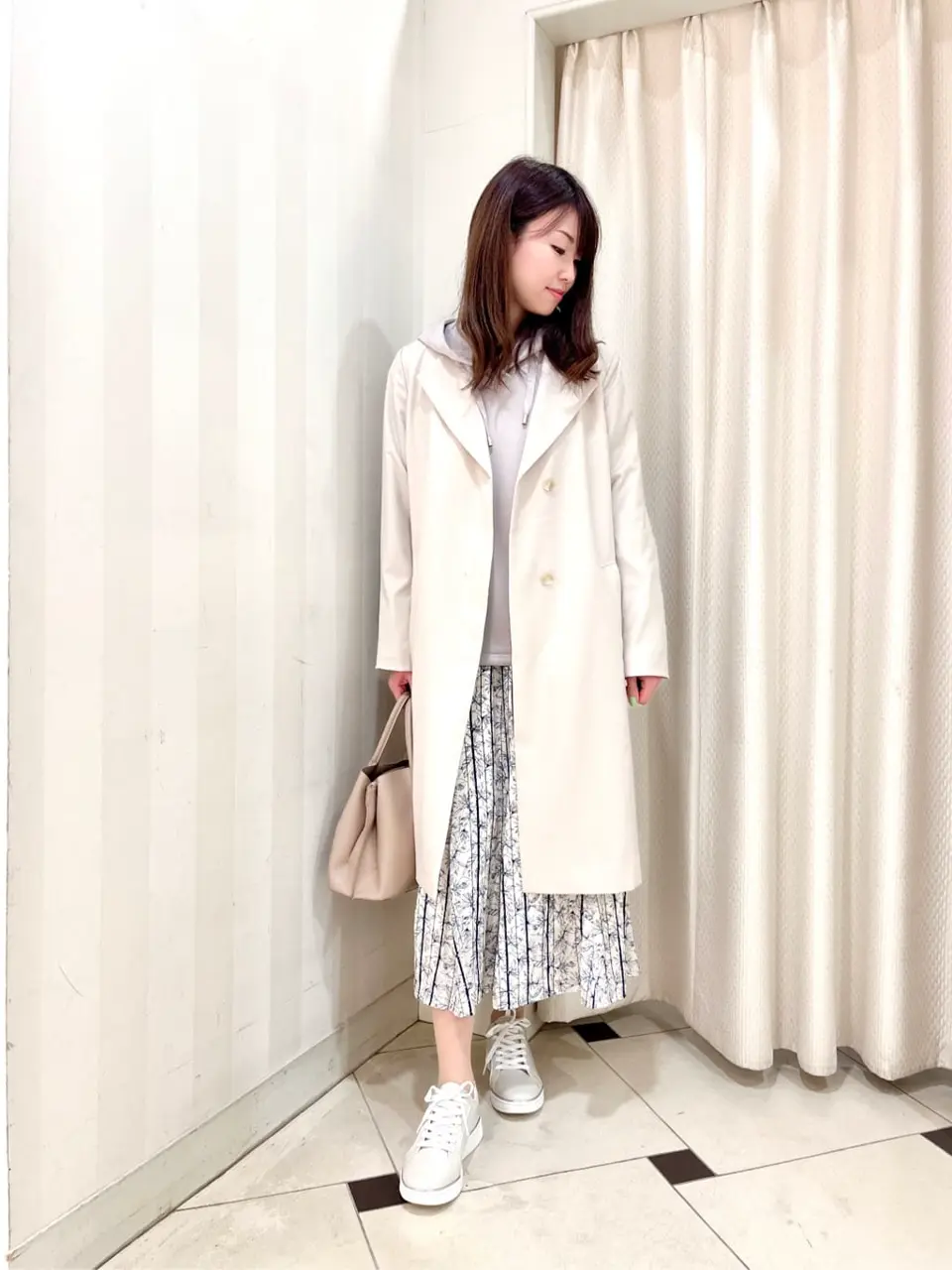 ANY SIS 金井 コーディネート画像