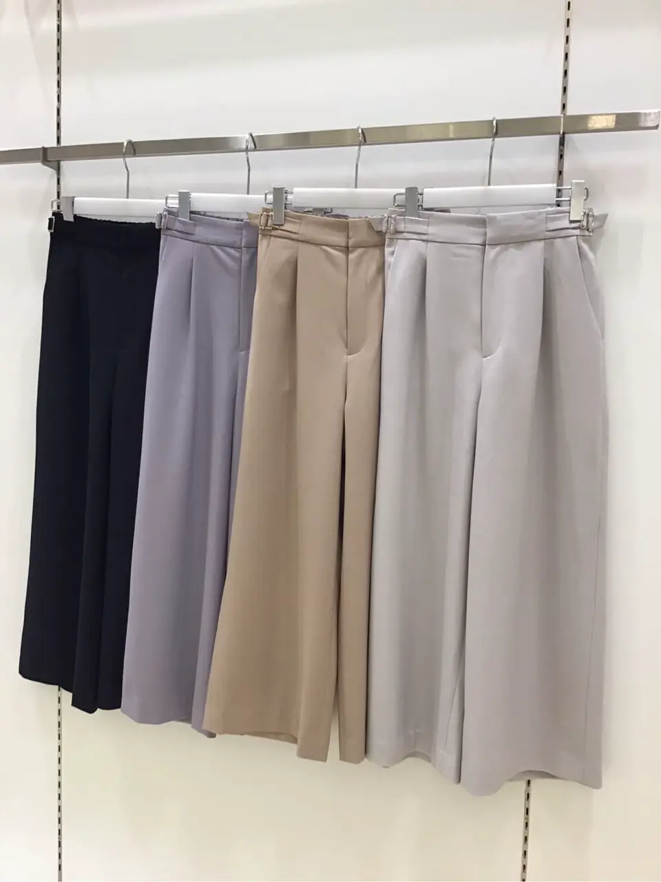 ANY SIS 布川 コーディネート画像