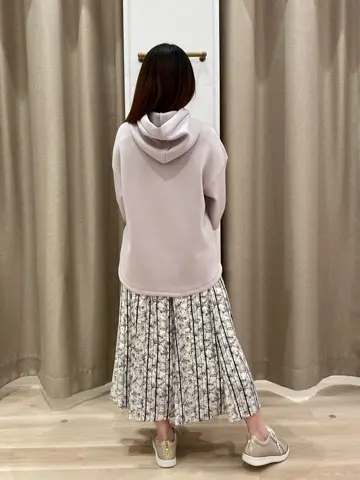 ANY SIS 瀬野 コーディネート画像