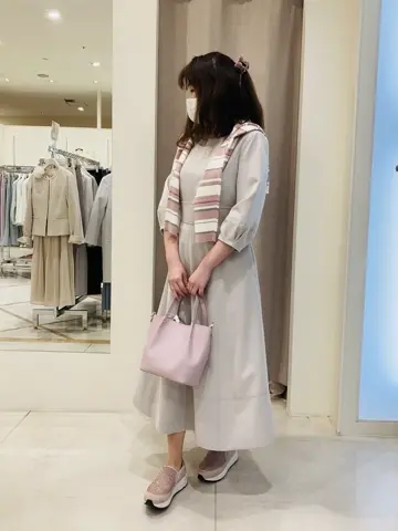 ANY SIS 川根　彩 コーディネート画像