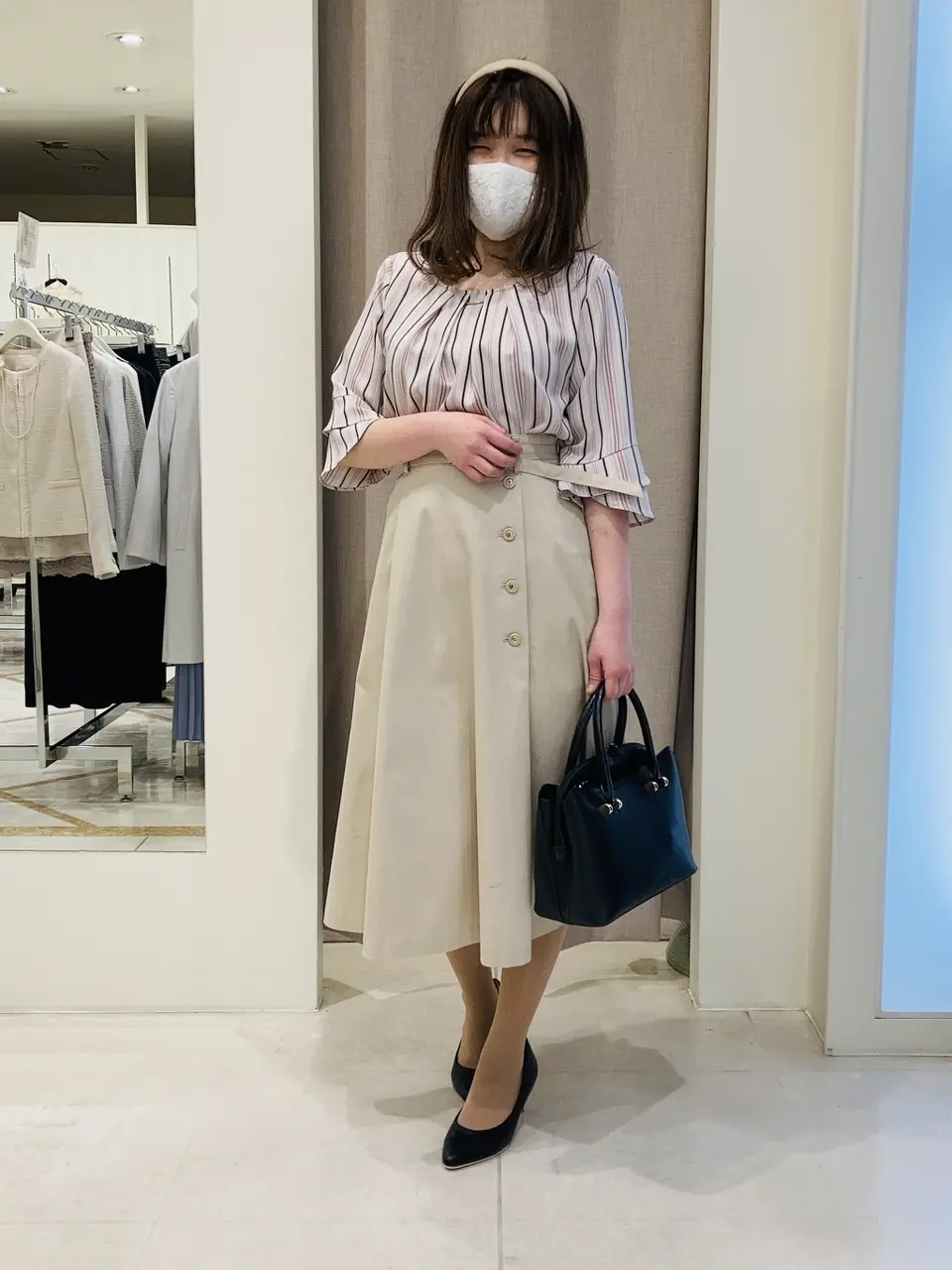 ANY SIS 川根　彩 コーディネート画像