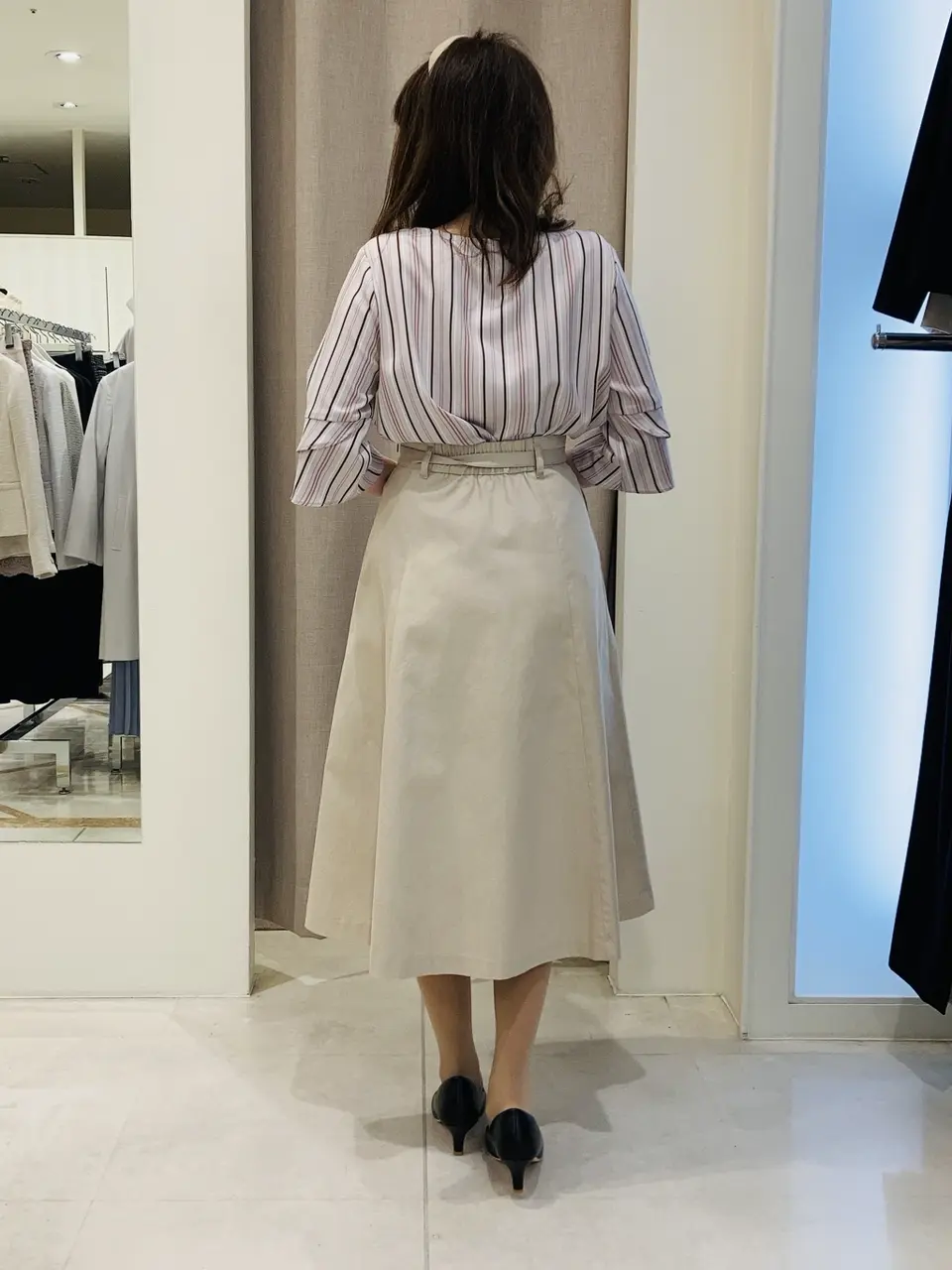 ANY SIS 川根　彩 コーディネート画像