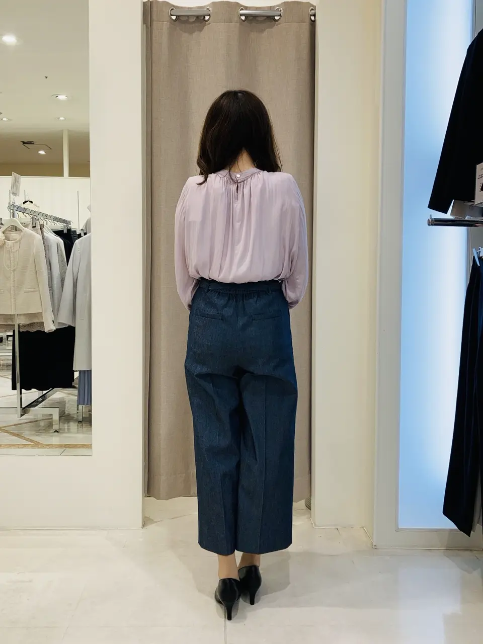 ANY SIS 川根　彩 コーディネート画像