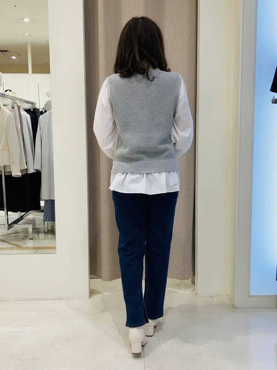 ANY SIS 川根　彩 コーディネート画像