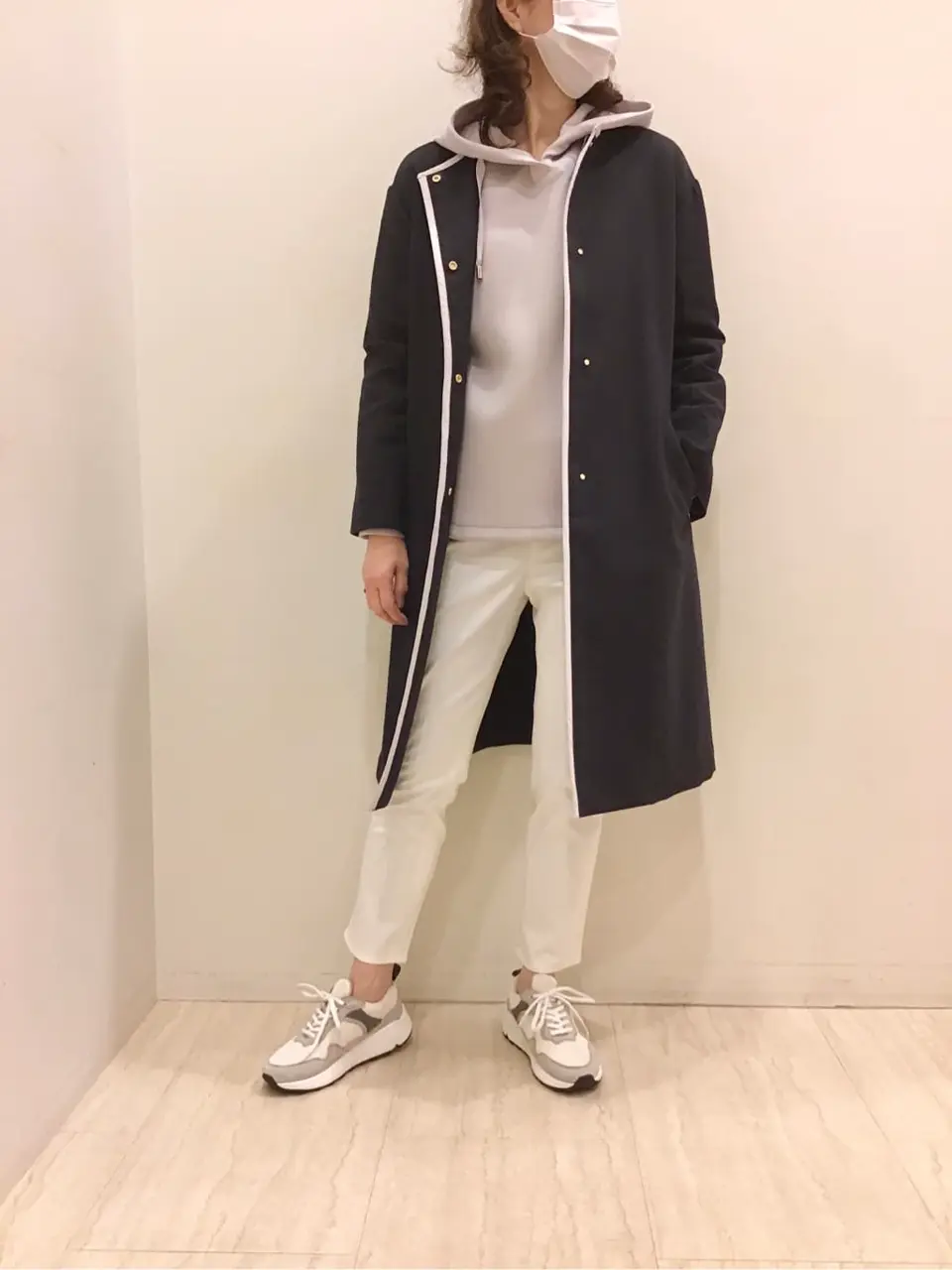 ANY SIS スタッフ コーディネート画像