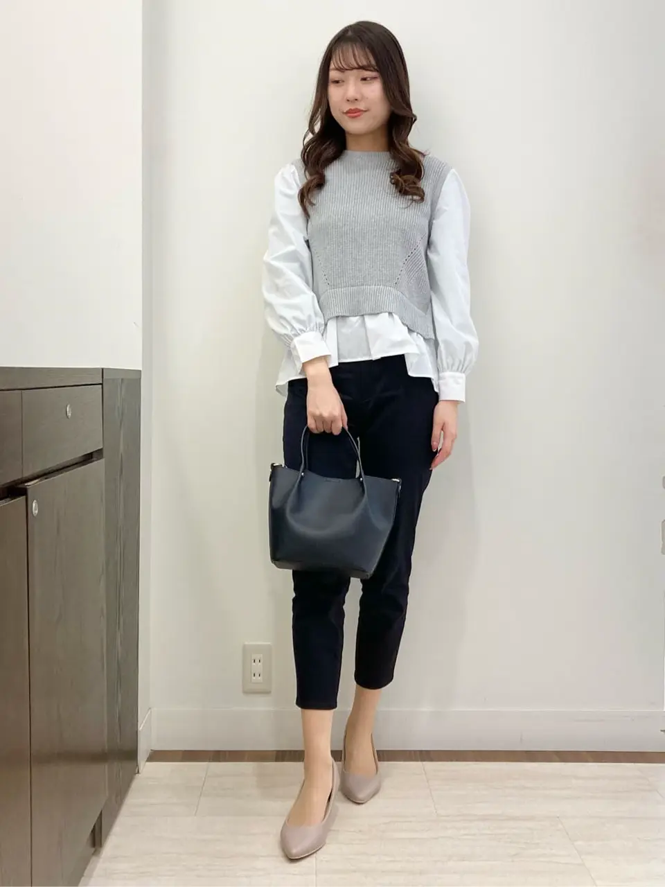 ANY SIS スタッフ コーディネート画像